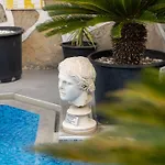 فندق أرتونك 3*