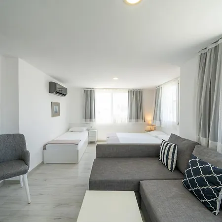 Artunc Hotel