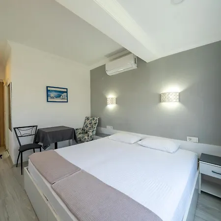 Hotel Artunc 3*