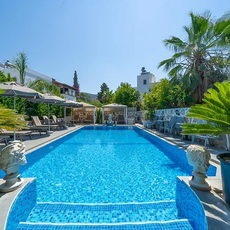 Artunc Hotel 3*
