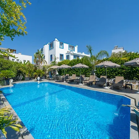 Hotel Artunc 3*