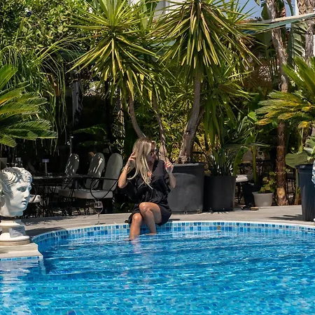 Artunc Hotel