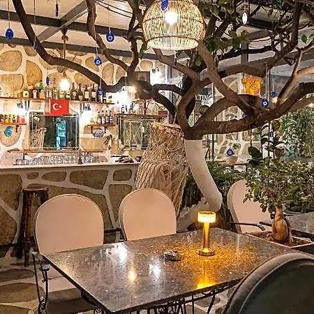 Artunc Hotel